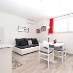 Nada 1451 * Fažana