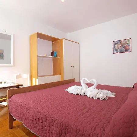 Apartment Nada 1451 Fažana
